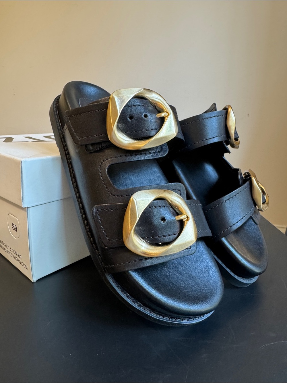 NEW Schutz Olga Black Leather Sporty Sandal Size 5